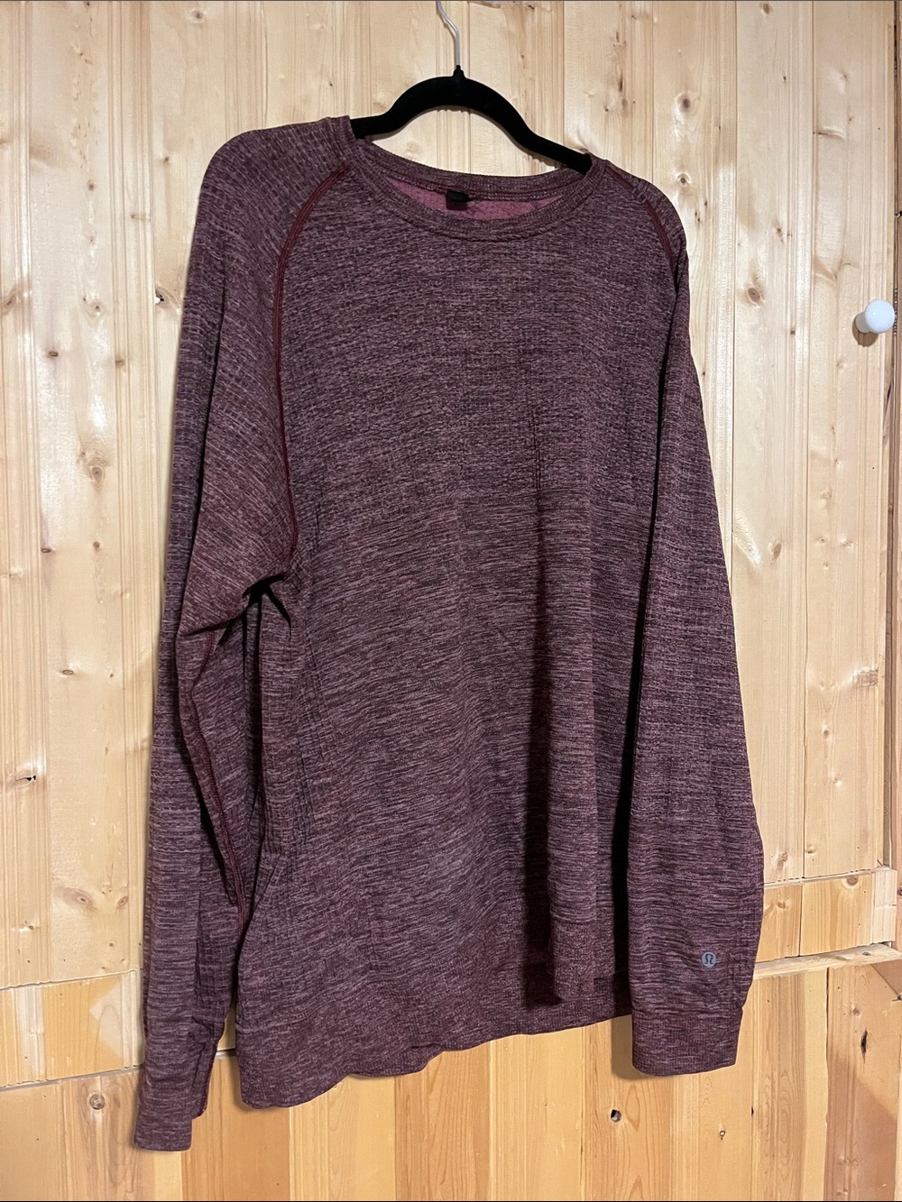 lululemon athletica Men's Heathered Maroon Crewneck Long-Sleeve Shirt